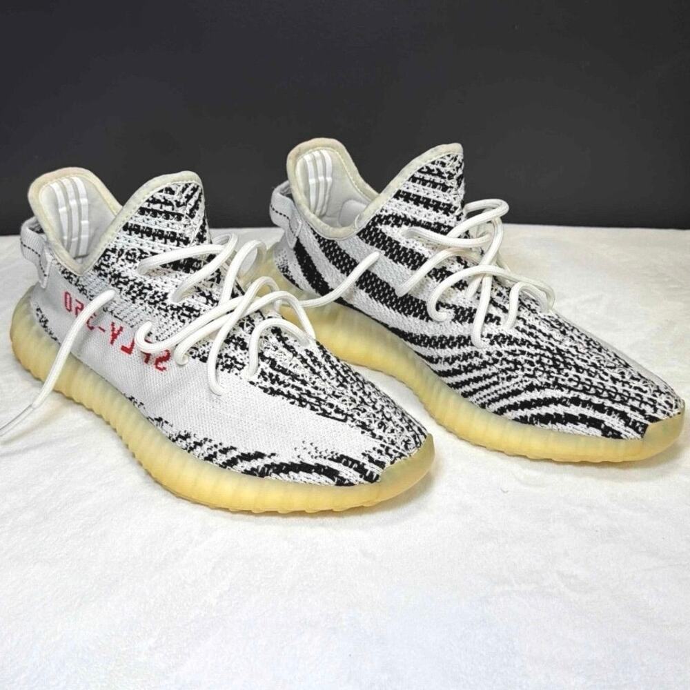 adidas Yeezy Boost 350 V2 'Zebra' 2017 - CP9654 | 10.5M